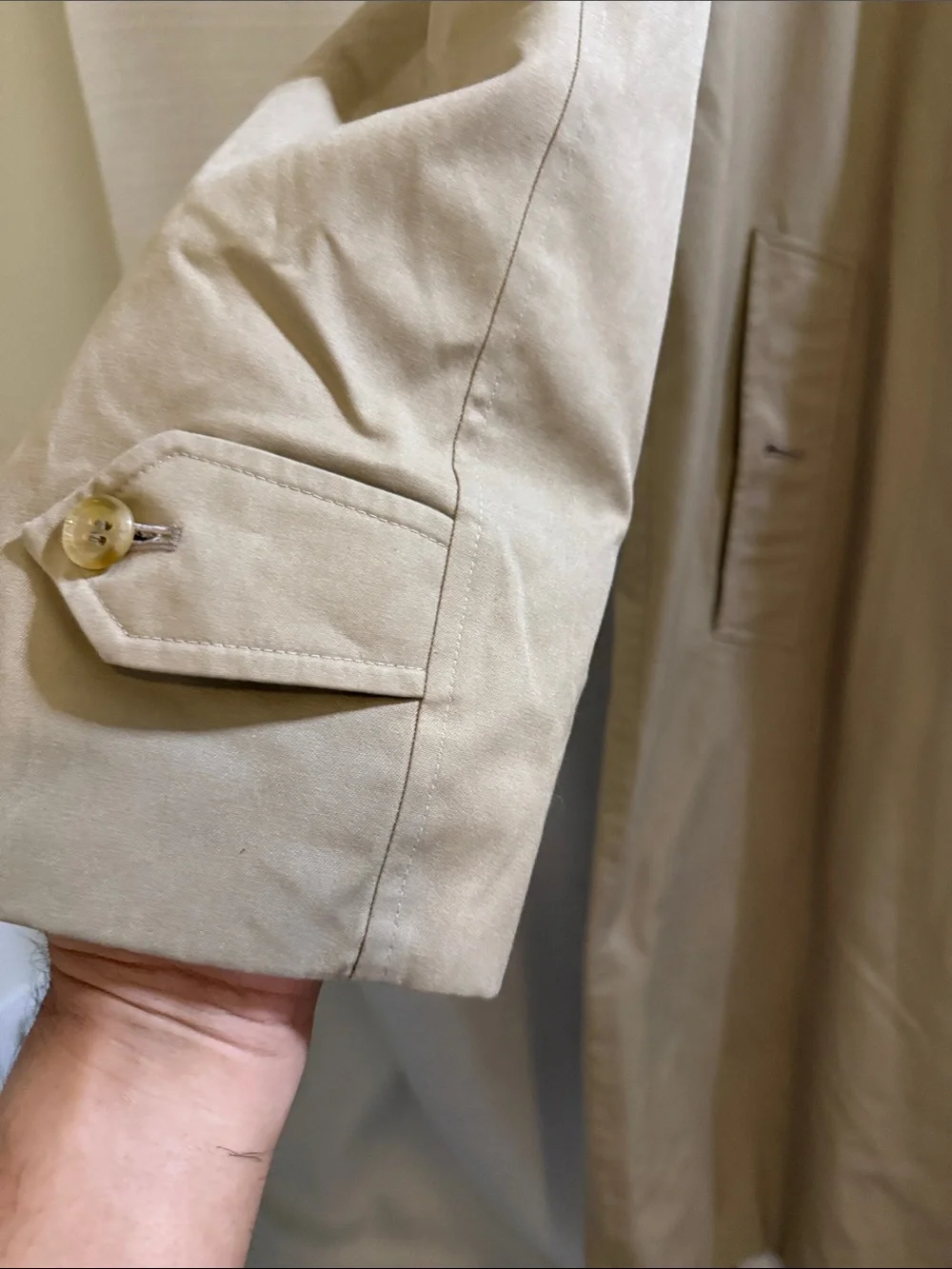 Burberry Tan/Beige Classic Trench Coat